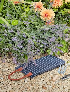 Garden: Kneeler- Sophie Conran
