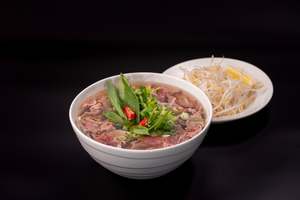 NS1 - RARE BEEF NOODLE SOUP