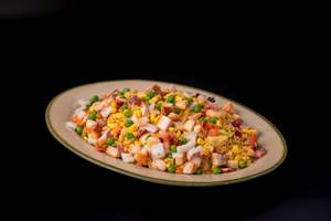 R7 - YANG ZHOU FRIED RICE