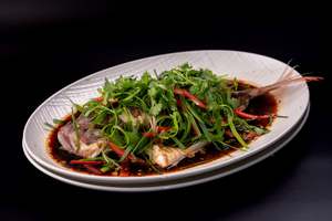 Main Seafood: M22 - STEAMED SNAPPER HONGKONG STYLE