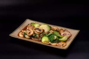 Main Vegetable: M41 - STIR FRIED BOK CHOY & GARLIC MUSHROOM