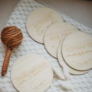 Milestones: Te Reo Māori Baby Milestones Set (available in 2 set sizes)
