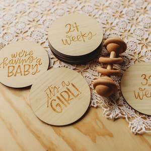 Milestones: Lovely Lettering Pregnancy Milestones Set