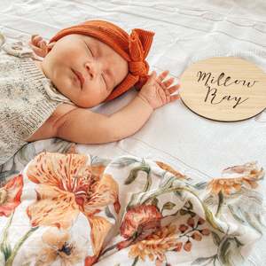 Pregnancy Milestone Sets: Personalised Announcement Plaque