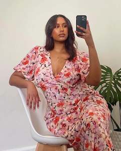 Size 16: Aimee Silk Dress in Pansy