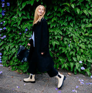 Boots: JONI GUMBOOT | CLAY