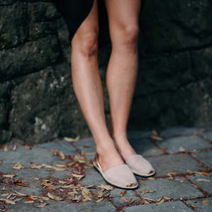 LOVELEE MOCHA PINK & ROSE GOLD AVARCA - SIZE 38 & 39