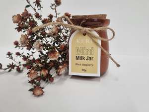 Gifts: Black Raspberry Candle