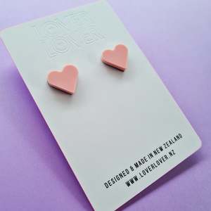 P A I G E   S T U D - Pastel Pink