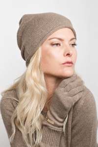 Cashmere Beanies: Cashmere Unisex Roll-Edge Beanie - Chestnut