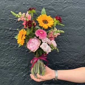 Products: Goodie vase
