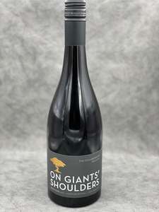 Wairarapa: On Giants’ Shoulders The Collaborator Ben McNAB Pinot Noir 2018　よりどり12本で15％off対象