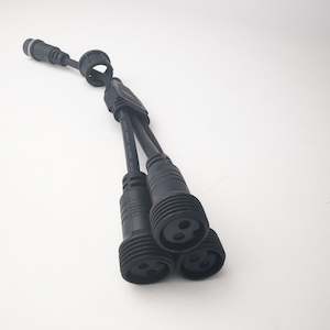 Festoon Splitters: Black 3 Way Splitter | Festoon Lights