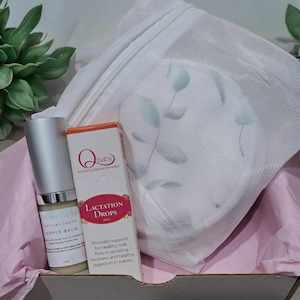 Pre Made Gift Boxes: Gift Box - Mama's Boobie care