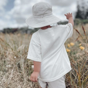 The Wolf Oversized Knit Tee - Oat Milk