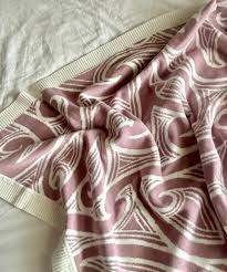 Knitted Pēpi Blanket- Mauve