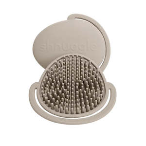 Bathing: Shnuggle Baby Shampoo Brush
