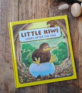 Little Kiwi looks after the Egg