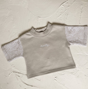 Clothing: The Wolf Boxy Tee - Dove