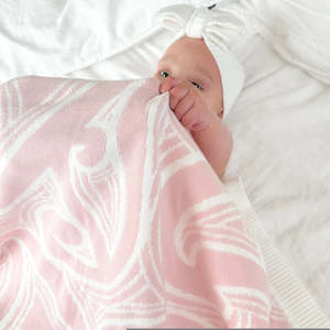 Blankets: Knitted Pēpi Blanket- Pink
