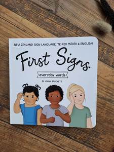 Books: First Signs - Everyday Words Board Book SECOND