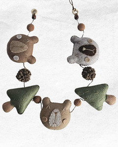 3 Bears Felt Baby Bunting