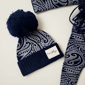 Bows: Wolf Pēpi Beanie - Midnight