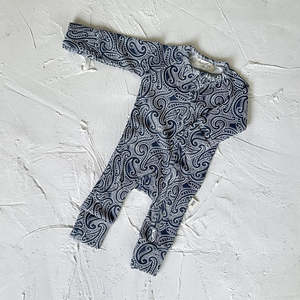 Clothing: The Wolf Allzies - Midnight