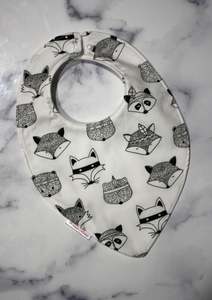 Wood Friends - Teardrop Bib