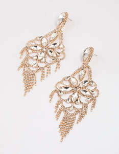 Statement Earrings: Gold Statement Glam Drop Earrings