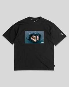Print Capsule Photo: Beefy Tee 2.0 - NY Olde