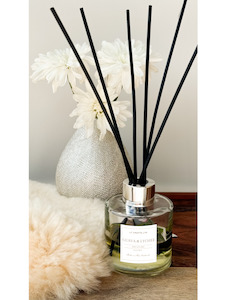 Reed Diffusers: Reed Diffuser - Guava & Lychee