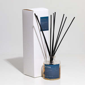 NEW ZEALAND NIGHTS Reed Diffuser | Minimalist