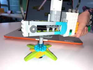 School Holiday Classes: Robotic Toy Design—Spinning Top Launchers