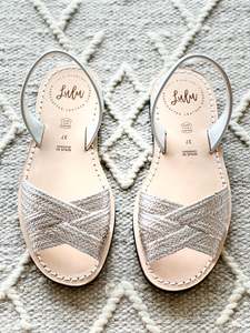 CROSSOVER PEEP TOE - WOVEN SILVER