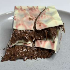 Whisked Creations Nutella Crunch Dubai Bar 220g