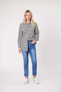 Gayle Top Black Hearts - LEMON TREE