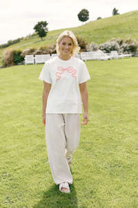 Chris Tee-White w Berry Blossom Bow -HOME LEE