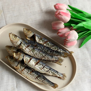 Products: Whole Sardines with Parsley Lummy Pet Bakery