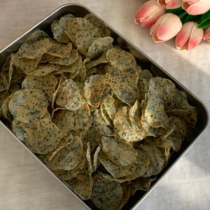 Products: Kale & Chicken Chips Superfood Series Lummy Pet Bakery Grain-free pet snacks Air-dried dog treats Christchurch Human-grade