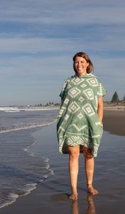 Products: Adult Hooded Poncho Green