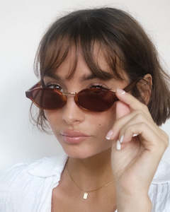 Lu Goldie x Taylor La Shae - TL05 - Chestnut