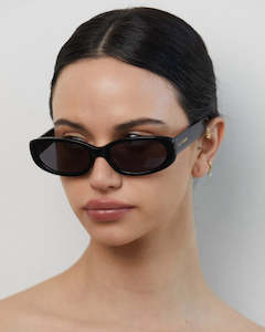 Sunglasses: Lu Goldie - Evie - Black Sunglasses