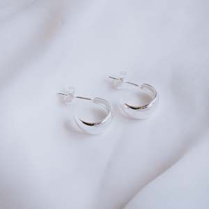 Recommended Rings Silver: Mini Ulu Hoops - Silver
