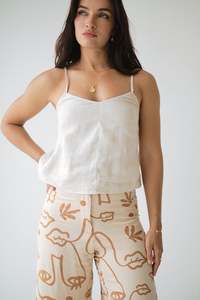 JENNY SINGLET - Macadamia