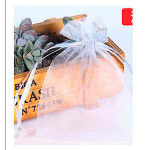 CLEARANCE Organza Bags - Silver (10x15cm)