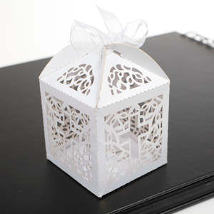 CLEARANCE Favour Bomboniere Box - Laser Cut