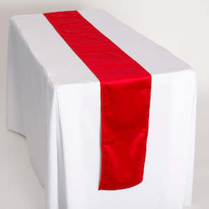 Velvet Table Runners: Velvet Table Runners - Red