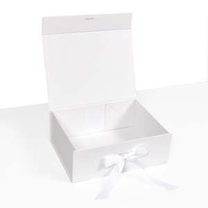 Wedding Favour Bags Bomboniere: Large Gift Box / Wedding Keepsake Box - White (29x22cm)