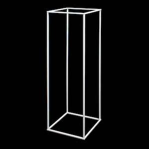 Iron Flower Stand / Plinth Centrepiece - White (31x31x100cm)